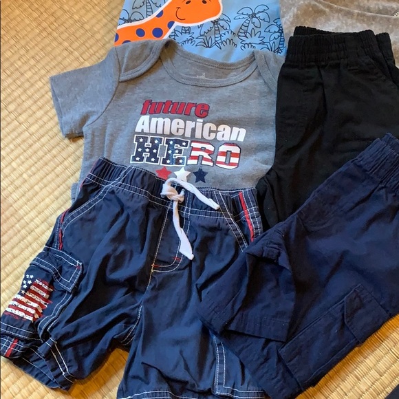 A 10 pc set mix of 5 onesies, 2 tops and 3 shorts - Picture 7 of 12